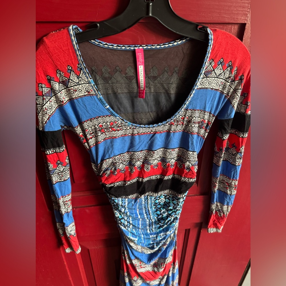 Tracy Reece Fitted Ruched Size P Great Condition. Mesh lining. - Picture 8 of 8